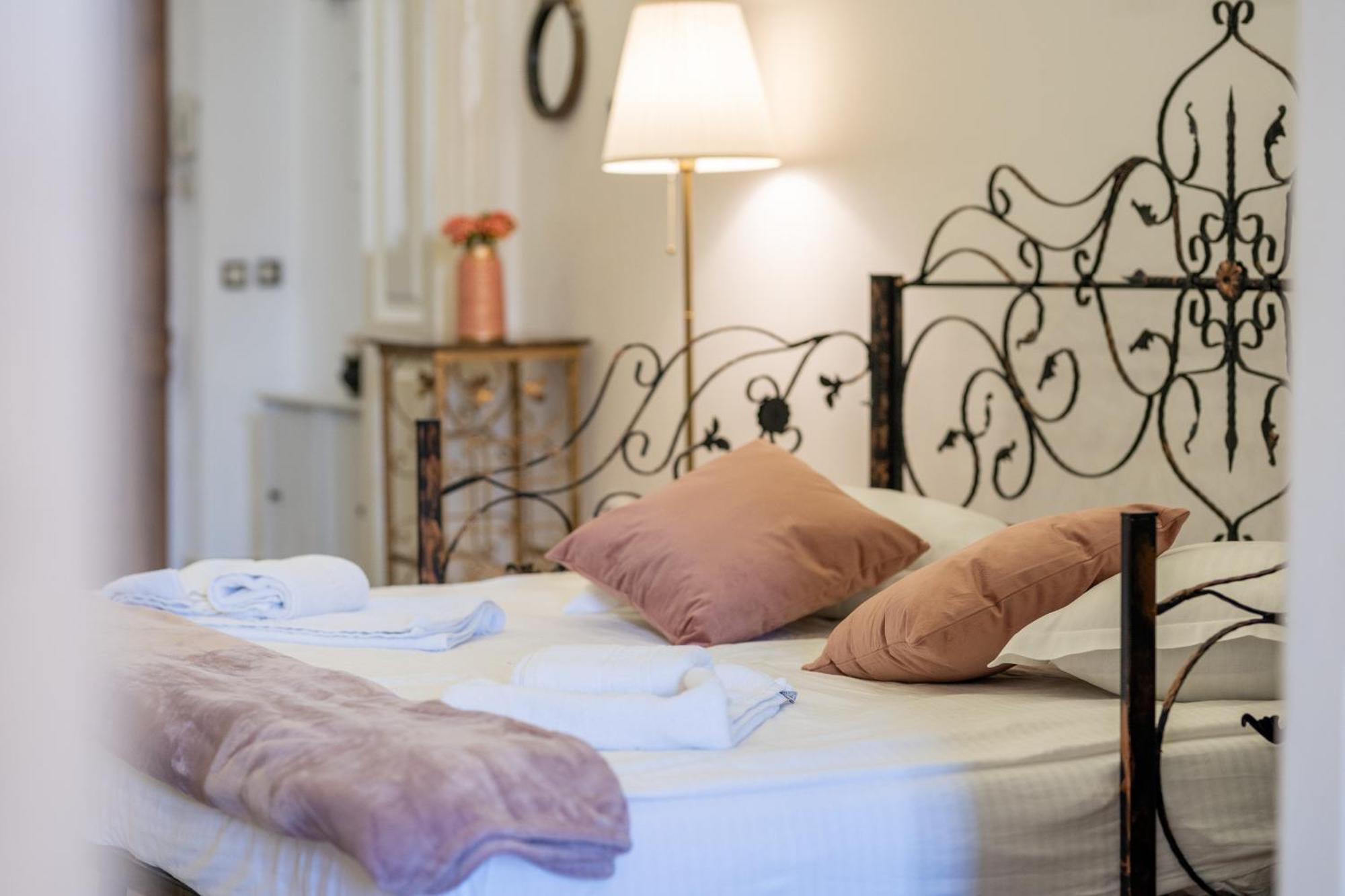 Cozy Spacious 5 Star Accommodation In The Heart Of Historic Center Cluj-Napoca Luaran gambar